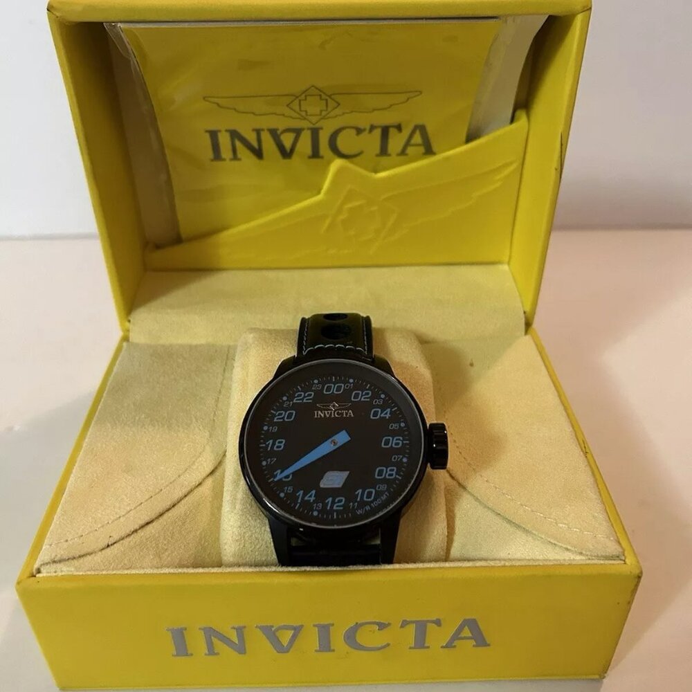 S1 Rally Men Model 17702 - INVICTA Men's Watch Quartz EUC #AM
